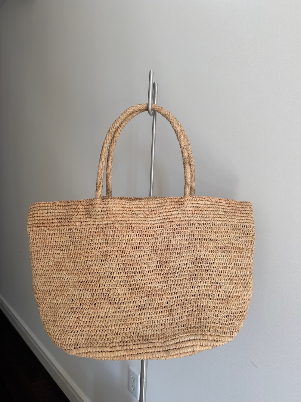 Elaree Raffia Straw Tote Bag in Natural - NWOT